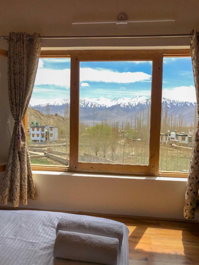 Heschuk Guest House Leh Buitenkant foto